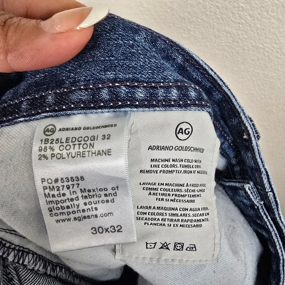 AG Jeans Owens athletic Fit Denim Jeans Distressed Hem Dark Wash 30 ×‎ 32